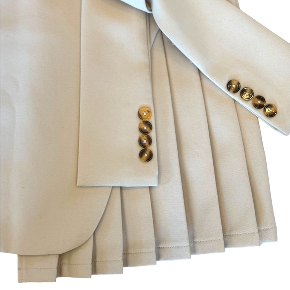 Adorable Pleated Skorts Skirt Shorts Size XS - Picture 6 of 13